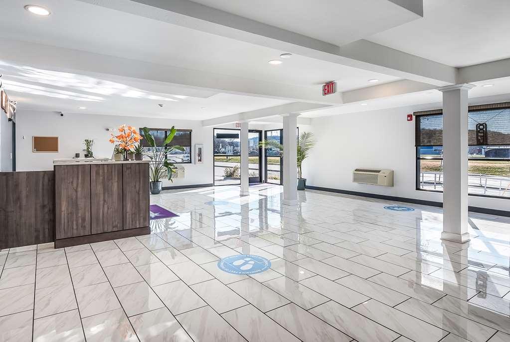 Americas Best Value Inn East Peoria Interieur foto