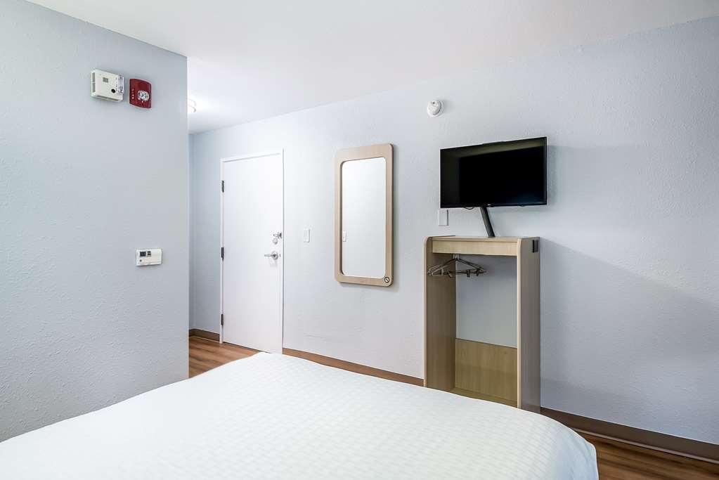 Americas Best Value Inn East Peoria Kamer foto