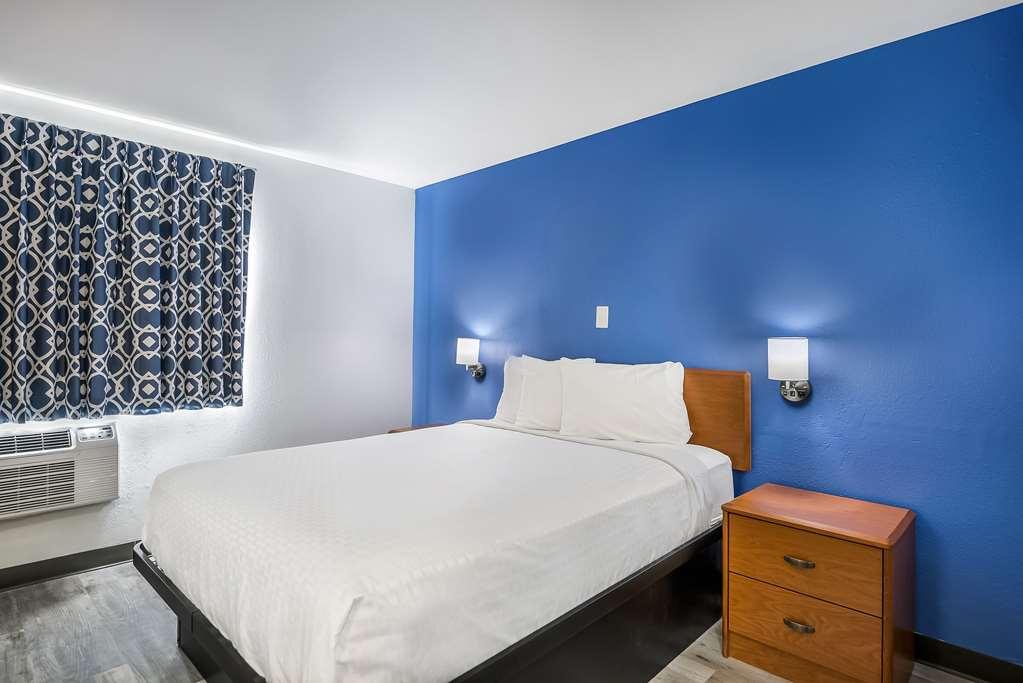 Americas Best Value Inn East Peoria Kamer foto